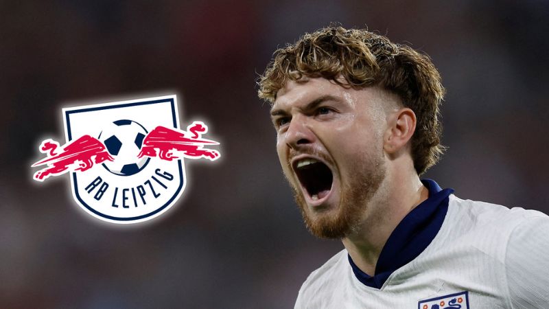 Tương lai Harvey Elliott: Sự quan tâm từ gã khổng lồ Bundesliga